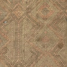 Load image into Gallery viewer, Two Sided Artisan Rug